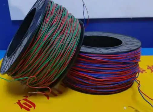 沙坪坝放炮线的主要材质有哪些？不同材质的适用场景有何区别？